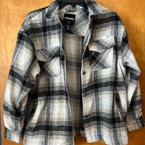 RSQ Black and Cream Plaid Shirt Jacket